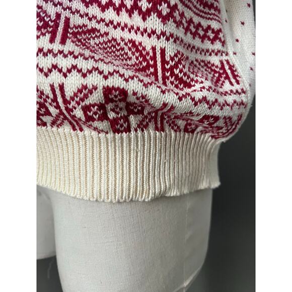 Charter Club Womens VTG Hand Embroidered Floral Fair Isle Sweater Vest Sz M - Picture 5 of 9